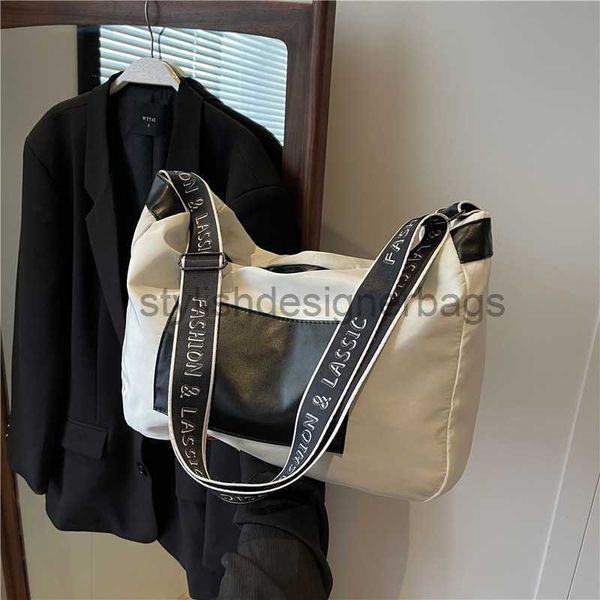 contrast color patchwork large capacity temperament single crossbody bag 2023 summer new westernized wide strap makeup tote bagstylishdesign
contrast color patchwork large capacity temperament single crossbody bag 2023 summer new westernized wide strap makeup tote bagstylishdesign