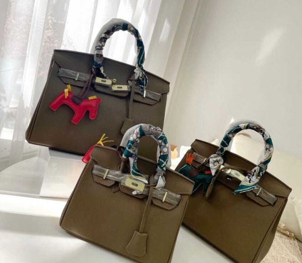 multicolor designer bags women totes classic handbag messenger bags shoulder purses lady fashion leisure handbags
multicolor designer bags women totes classic handbag messenger bags shoulder purses lady fashion leisure handbags