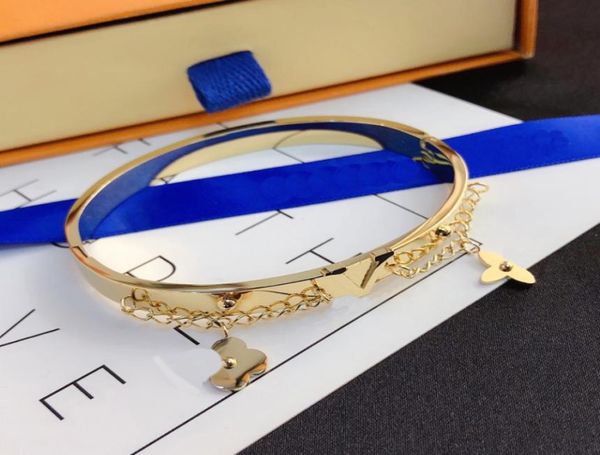 designer bangles bangle luxury charm bracelets women pendant letter jewelry 18k gold plated stainless steel wristband cuff fashion6838343, Black
designer bangles bangle luxury charm bracelets women pendant letter jewelry 18k gold plated stainless steel wristband cuff fashion6838343, Black