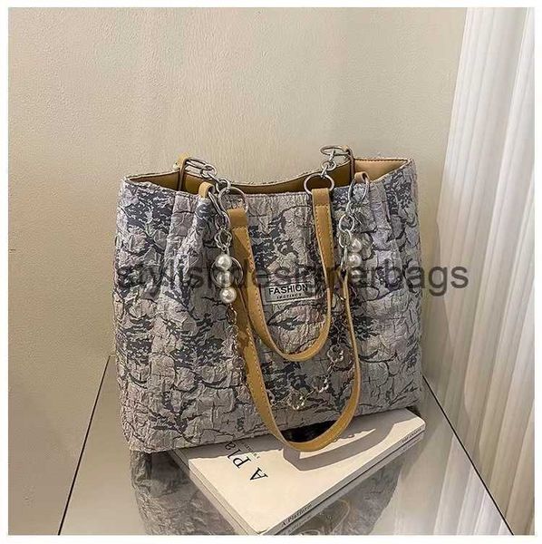 shoulder bags textured women's bag 2023 new handbag single shoulder bag crossbody bag middle aged fashion women's bag mom large ca
shoulder bags textured women's bag 2023 new handbag single shoulder bag crossbody bag middle aged fashion women's bag mom large ca
