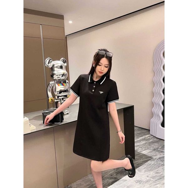 basic & casual dresses designer p family 23 spring/summer new letter triangle polo dress women's fashion simple black and white two col, Black;gray
basic & casual dresses designer p family 23 spring/summer new letter triangle polo dress women's fashion simple black and white two col, Black;gray