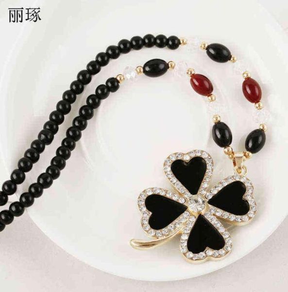 korean fashion lucky fourleaf clover pendant long necklace female inlaid crystal zircon with beaded jewelry8698722, Silver
korean fashion lucky fourleaf clover pendant long necklace female inlaid crystal zircon with beaded jewelry8698722, Silver
