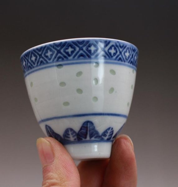 jingdezhen bright porcelain factory blue and white ricepattern decorated porcelain small teacup wine cup antique antique old cera8948821, Silver
jingdezhen bright porcelain factory blue and white ricepattern decorated porcelain small teacup wine cup antique antique old cera8948821, Silver