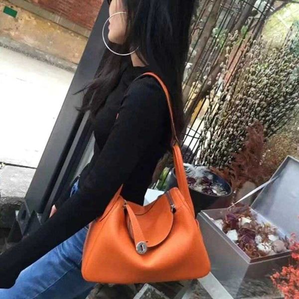 h ermes lindiss tote bags original edition online store 2023 new lindi bag litchi pattern head layer cowhide single shoulder obliq with real
h ermes lindiss tote bags original edition online store 2023 new lindi bag litchi pattern head layer cowhide single shoulder obliq with real