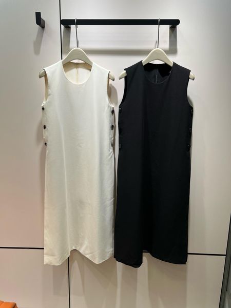 casual dresses european luxury designer designs simple straight tube design sleeveless vest long dress, Black;gray
casual dresses european luxury designer designs simple straight tube design sleeveless vest long dress, Black;gray