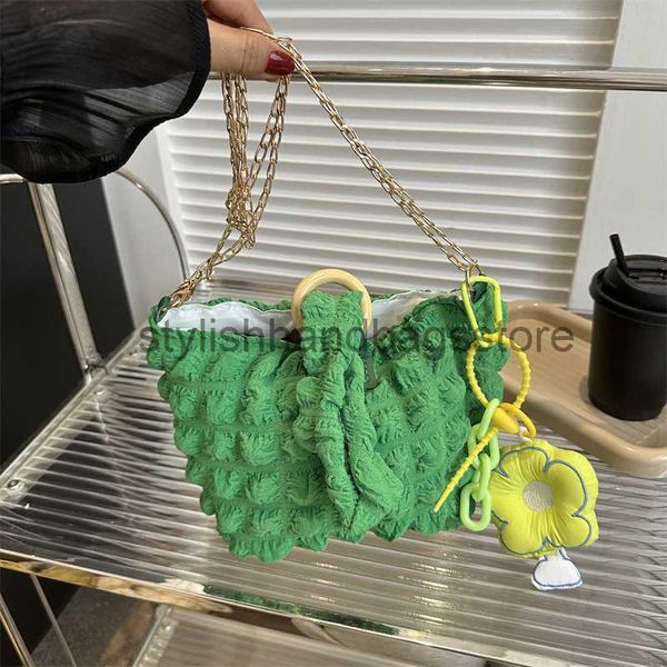 shoulder gentle and fashionable small fresh pleated solid color handbag 2023 summer commuting westernized one shoulder with large capacityst
shoulder gentle and fashionable small fresh pleated solid color handbag 2023 summer commuting westernized one shoulder with large capacityst