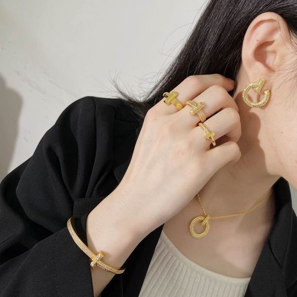 2023 lovely cute long gold thin stainless steel chain two crystal diamonds rings pengent women necklace earrings ring bangle bracelet suit w, Black
2023 lovely cute long gold thin stainless steel chain two crystal diamonds rings pengent women necklace earrings ring bangle bracelet suit w, Black