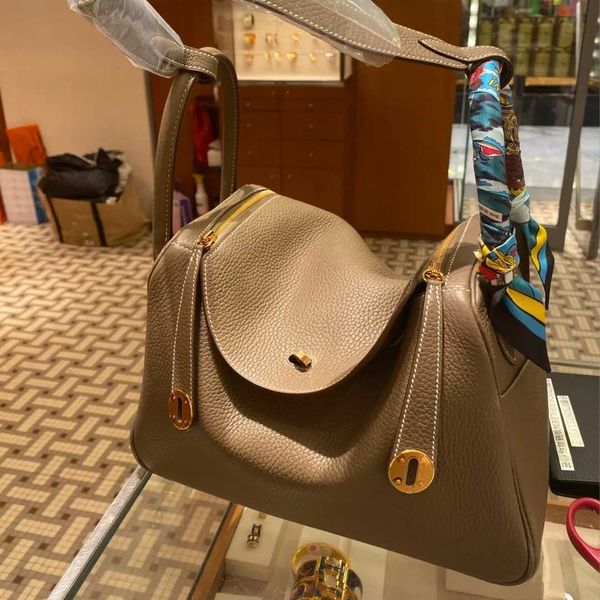 h ermes lindiss for women genuine pillow womens bag leather new mom versatile linpidi crossbody doctor one shoulder handh with real logo
h ermes lindiss for women genuine pillow womens bag leather new mom versatile linpidi crossbody doctor one shoulder handh with real logo