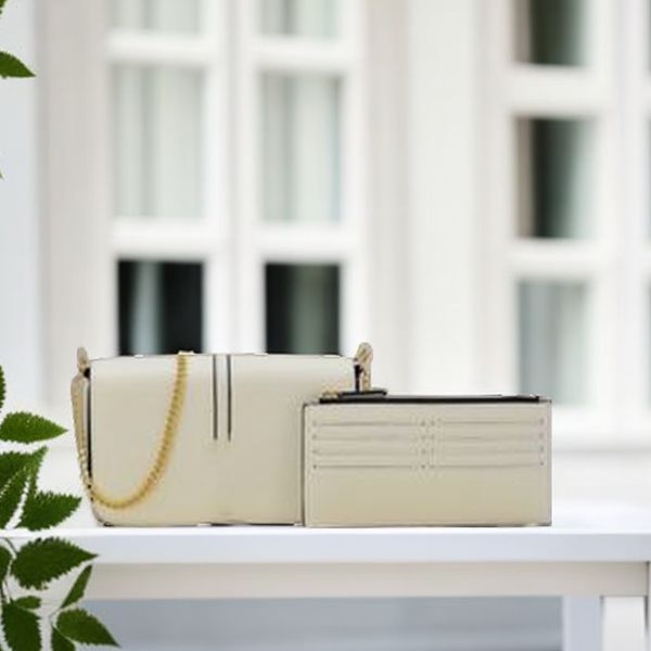 2023 selling boutique including wallet women's one shoulder crossbody bag white brown green classic flip metal chain shoulder strap cas
2023 selling boutique including wallet women's one shoulder crossbody bag white brown green classic flip metal chain shoulder strap cas