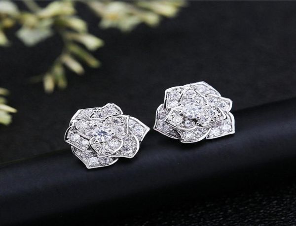 elegant flower lab diamond stud earring real 925 sterling silver jewelry 24k gold party wedding earrings for women bridal5799347, Golden;silver
elegant flower lab diamond stud earring real 925 sterling silver jewelry 24k gold party wedding earrings for women bridal5799347, Golden;silver