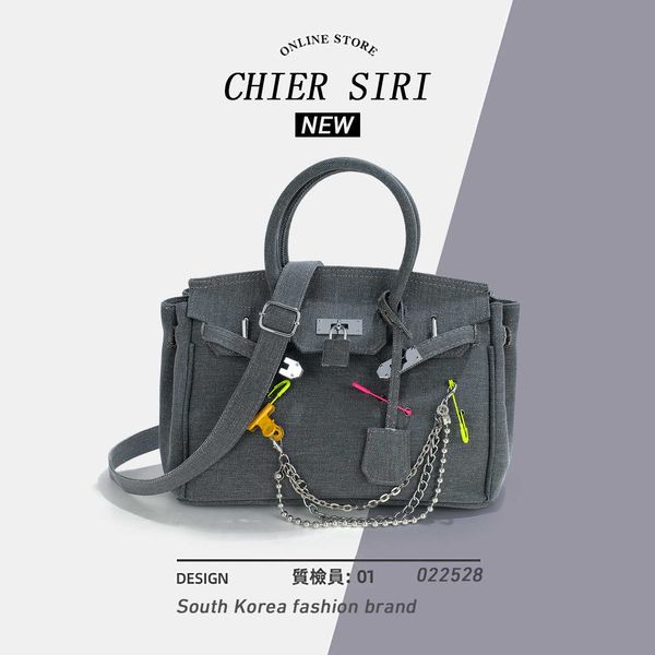 h ermes brikis's handbags wholesale bag women's new advanced texture small public design sweet cool denim handbag with real logo
h ermes brikis's handbags wholesale bag women's new advanced texture small public design sweet cool denim handbag with real logo