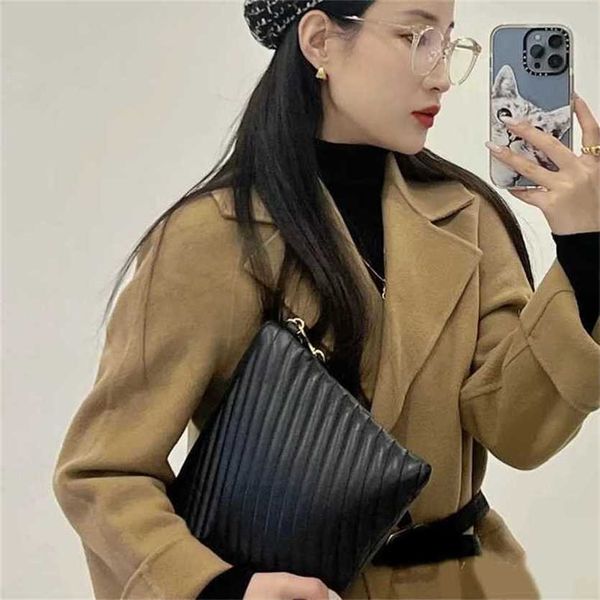 unusual clutch wallet bags wallets designer handbags women messenger leather luxury stripes crossbody female black purse 221220
unusual clutch wallet bags wallets designer handbags women messenger leather luxury stripes crossbody female black purse 221220