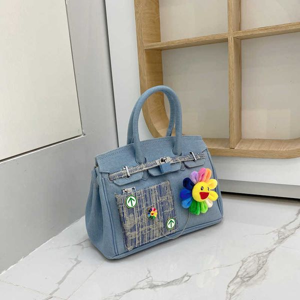 casual h ermes brikiss shoulder bags for women online store spliced denim bag 2023 new smiley face badge internet celebrity handbag versatil
casual h ermes brikiss shoulder bags for women online store spliced denim bag 2023 new smiley face badge internet celebrity handbag versatil
