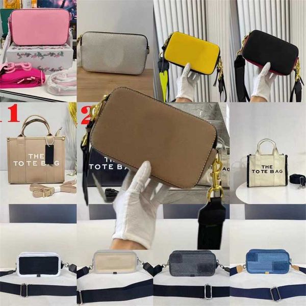 fashion bag ladies shoulder luxury designer tote classic handbag fashion satchel elegant temperament armpit retro purse decorative
fashion bag ladies shoulder luxury designer tote classic handbag fashion satchel elegant temperament armpit retro purse decorative
