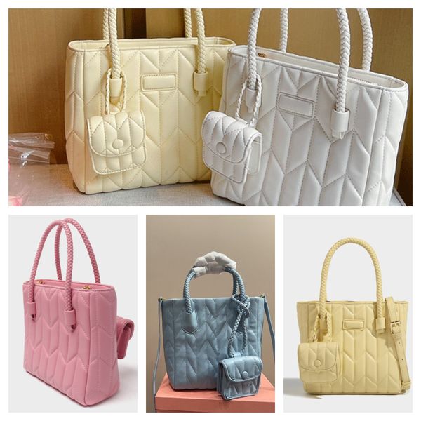 genuine pochette luxury wallet purses crossbody designer bag woman handbag shoulder bags designer women luxurys handbags fashion bags trend
genuine pochette luxury wallet purses crossbody designer bag woman handbag shoulder bags designer women luxurys handbags fashion bags trend