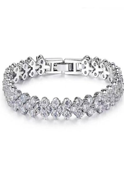 luxurys designers bracelet women charm bracelet versatile trend fashion studded with diamonds bracelets boutique gift4840424, Golden;silver
luxurys designers bracelet women charm bracelet versatile trend fashion studded with diamonds bracelets boutique gift4840424, Golden;silver