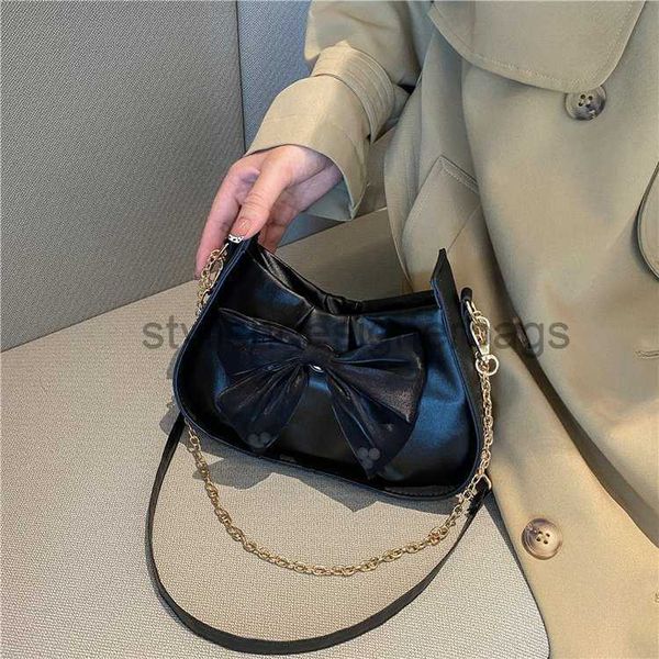 shoulder bags bow knot love chain underarm bag for women 2023 new fashion spicy girl trend handbag western style shoulder bagstylishdesigner
shoulder bags bow knot love chain underarm bag for women 2023 new fashion spicy girl trend handbag western style shoulder bagstylishdesigner