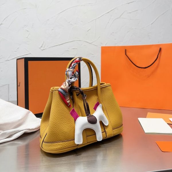 tote fashion wallet cowhide leather bag womens handmade designer bag luxury designer handbag brand crossbody bags shopping bag womens bag
tote fashion wallet cowhide leather bag womens handmade designer bag luxury designer handbag brand crossbody bags shopping bag womens bag