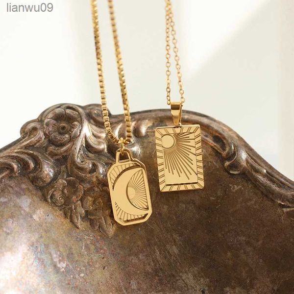 vintage stainless steel women jewelry engraved sun moon plate pendant 18k gold necklaces for women goth gold men's chains 2021 l230704, Silver
vintage stainless steel women jewelry engraved sun moon plate pendant 18k gold necklaces for women goth gold men's chains 2021 l230704, Silver