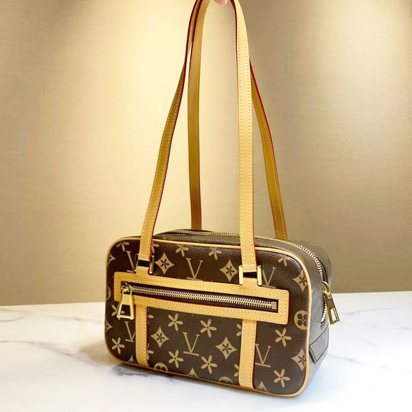luxury m46321 cite the tote bag square fashion hobo wallet women handbags brown flower designer camera mens mini clutch bag pochette leather
luxury m46321 cite the tote bag square fashion hobo wallet women handbags brown flower designer camera mens mini clutch bag pochette leather