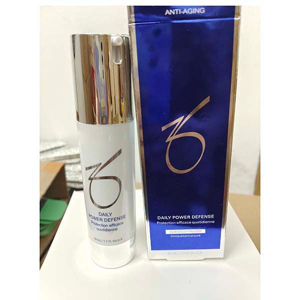 zo skin health daily power defense 1.7oz/50ml cream skin cares face serum famous brand blue bottle lotion
zo skin health daily power defense 1.7oz/50ml cream skin cares face serum famous brand blue bottle lotion