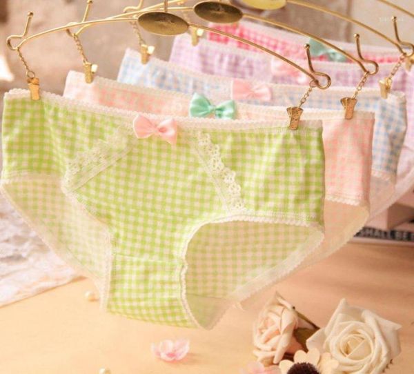 new plaid lace briefs for women bow briefs cotton underwear female cute comfortable lady panties knickers sweet candy colors16269934, Black;pink
new plaid lace briefs for women bow briefs cotton underwear female cute comfortable lady panties knickers sweet candy colors16269934, Black;pink