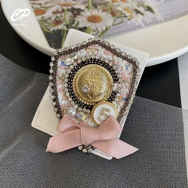 pins brooches fashion vintage women girl brooch pins badge series big metal bow pins pearl 5 tassel broochs handmade accessories wholesale h, Gray
pins brooches fashion vintage women girl brooch pins badge series big metal bow pins pearl 5 tassel broochs handmade accessories wholesale h, Gray