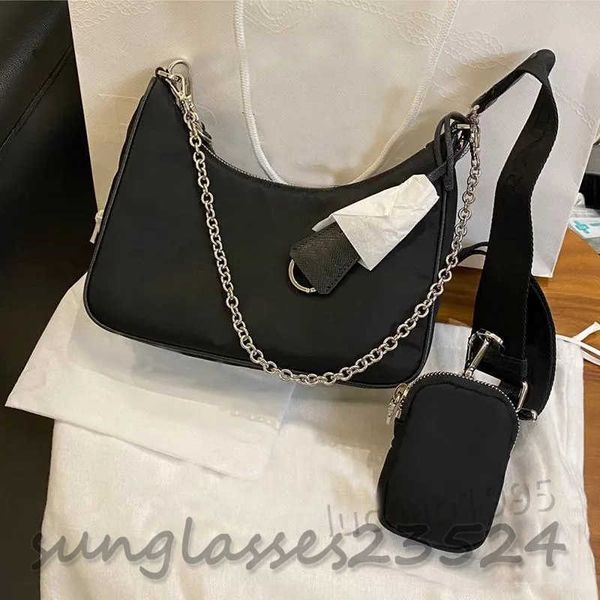 designer handbag nylon crossbody bag classic three piece set women's underarm shoulder wallet fashion retro star shoulder bag
designer handbag nylon crossbody bag classic three piece set women's underarm shoulder wallet fashion retro star shoulder bag