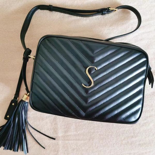 mens lou toiletry clutch tassel bags luxurys classic genuine leather handbag fashion camera totes bag womens designer quilting cross body sh
mens lou toiletry clutch tassel bags luxurys classic genuine leather handbag fashion camera totes bag womens designer quilting cross body sh