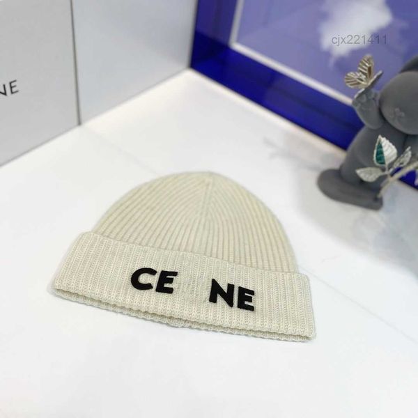 fashion luxury beanies designer winter bean design knit fall woolen letter jacquard leisure outdoor hat svks, Blue;gray
fashion luxury beanies designer winter bean design knit fall woolen letter jacquard leisure outdoor hat svks, Blue;gray