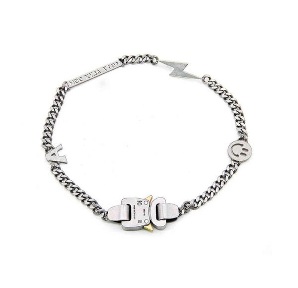 1017 alyx 9sm lightning alyx hero chain necklace hip hop alyx street accessories pearl necklace 2111231161543, Silver
1017 alyx 9sm lightning alyx hero chain necklace hip hop alyx street accessories pearl necklace 2111231161543, Silver