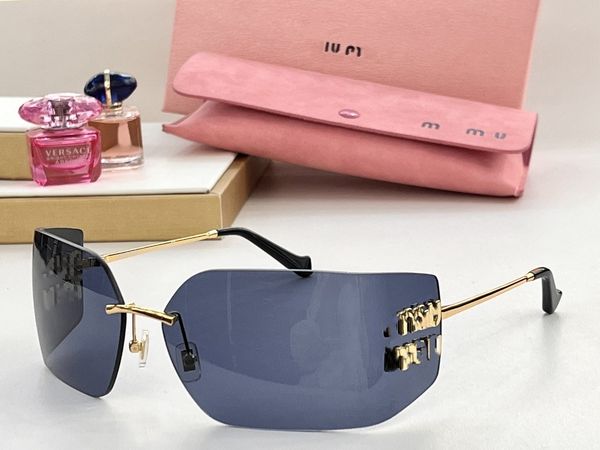 smu54y goggles sunglasses for women men sun glasses mens fashion style protects eyes uv400 lens with case, White;black
smu54y goggles sunglasses for women men sun glasses mens fashion style protects eyes uv400 lens with case, White;black