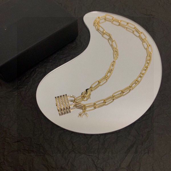 designer ccity pendant necklaces for women luxury pearl sweater chain retro jewelry pendants fashion accessories d0125, Silver
designer ccity pendant necklaces for women luxury pearl sweater chain retro jewelry pendants fashion accessories d0125, Silver