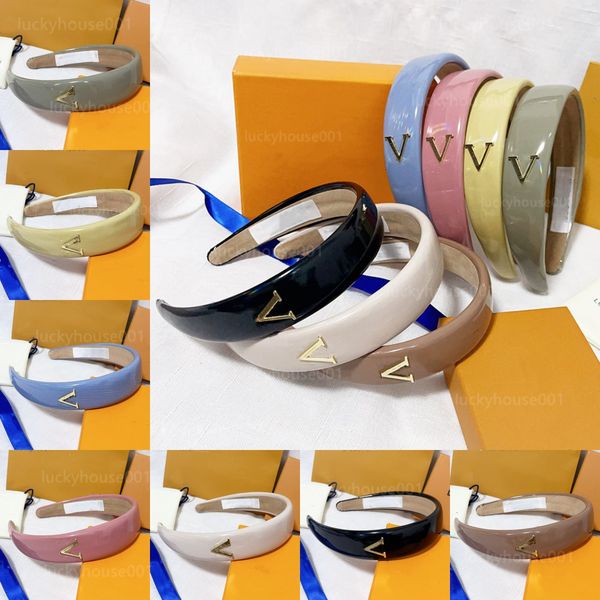 luxury designer headbands womens hair bands girl letters smooth elastic headbands suitable for womens sports and fitness headbands very fash, Silver
luxury designer headbands womens hair bands girl letters smooth elastic headbands suitable for womens sports and fitness headbands very fash, Silver