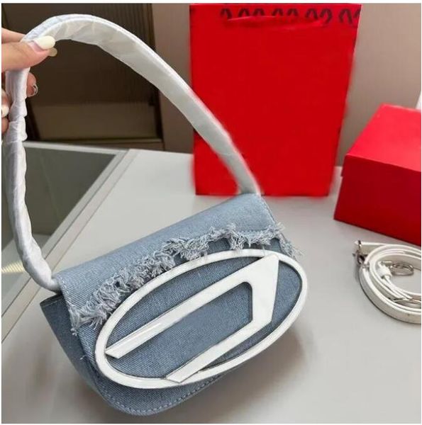 women's diesel crossbody diesel bag handbag new leather handbag diesel celebrity shoulder group underarm large tote bag fashion purse
women's diesel crossbody diesel bag handbag new leather handbag diesel celebrity shoulder group underarm large tote bag fashion purse
