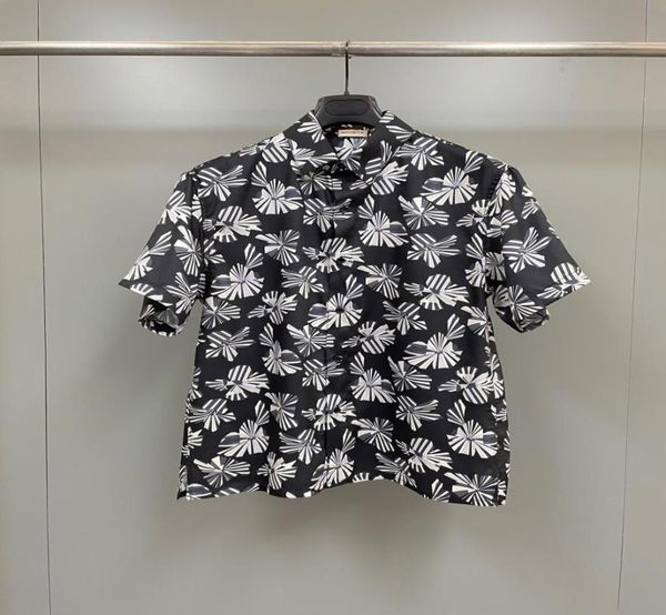 2023 spring and fall mens designer beautiful printing shirts us size shirts mens designer button short sleeve shi5750499, White;black
2023 spring and fall mens designer beautiful printing shirts us size shirts mens designer button short sleeve shi5750499, White;black