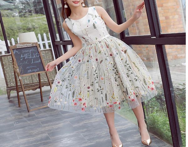romantic floral short evening dresses 2019 popular new organza aline tea length embroidery prom dresses formal party gowns se9468464, Black;red
romantic floral short evening dresses 2019 popular new organza aline tea length embroidery prom dresses formal party gowns se9468464, Black;red