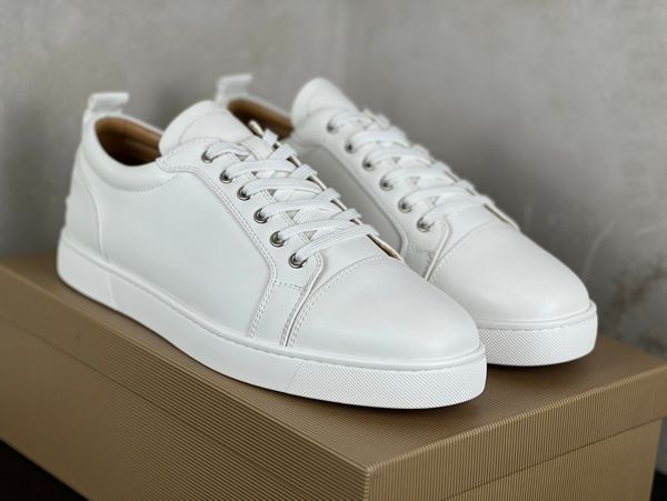 men's shoes low red bottoms classic solid white shoes luxury designer black tennis sneakers red sole shoes men custom shoes women train
men's shoes low red bottoms classic solid white shoes luxury designer black tennis sneakers red sole shoes men custom shoes women train