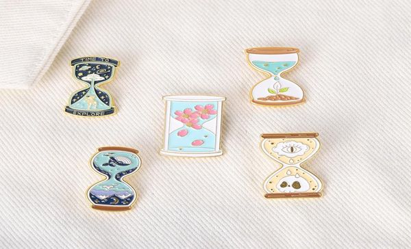 european time hourglass model brooches eye skull whale flower explore lapel pin animal mountain moon planet alloy clothes badge je5501708, Gray
european time hourglass model brooches eye skull whale flower explore lapel pin animal mountain moon planet alloy clothes badge je5501708, Gray