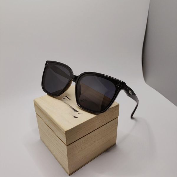 designer sunglasses fashion sunglasses summer eye protection sunglasses essential sunglasses for cycling, beach, outdoors with logo 6331, White;black
designer sunglasses fashion sunglasses summer eye protection sunglasses essential sunglasses for cycling, beach, outdoors with logo 6331, White;black