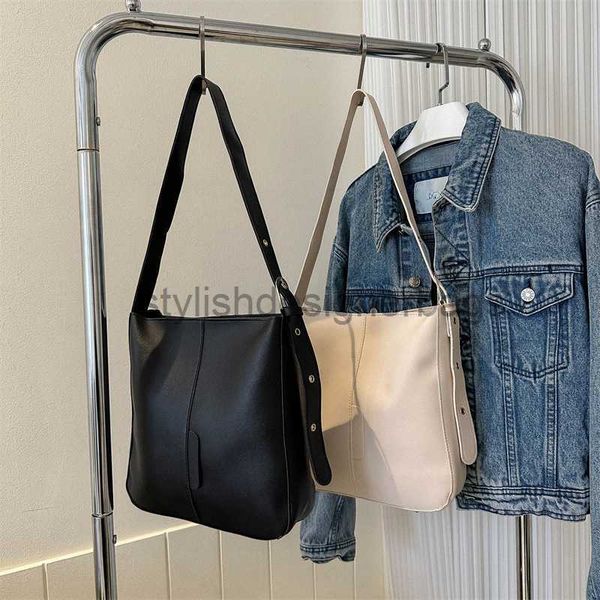 shoulder bags 2023 spring/summer popular texture large capacity one shoulder crossbody korean version leisure and casual tote bucket bagstyl
shoulder bags 2023 spring/summer popular texture large capacity one shoulder crossbody korean version leisure and casual tote bucket bagstyl