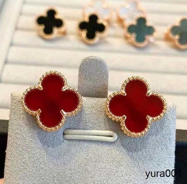 fashion vintage 4/four leaf clover desinger earrings silver 18k gold plated for women titanium steel wedding jewelry gift, Golden;silver
fashion vintage 4/four leaf clover desinger earrings silver 18k gold plated for women titanium steel wedding jewelry gift, Golden;silver