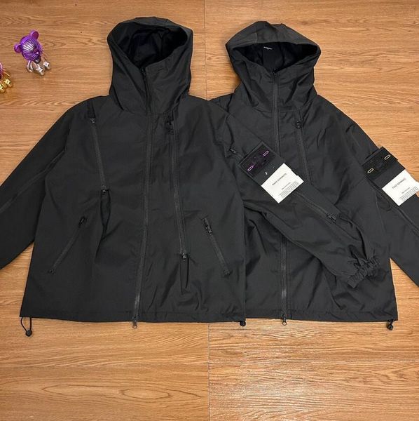 designer mens jackets embroidered armband outdoor couples jackts hooded outdoor functional zipper jacket windproof waterproof hooded casual, Black;brown
designer mens jackets embroidered armband outdoor couples jackts hooded outdoor functional zipper jacket windproof waterproof hooded casual, Black;brown