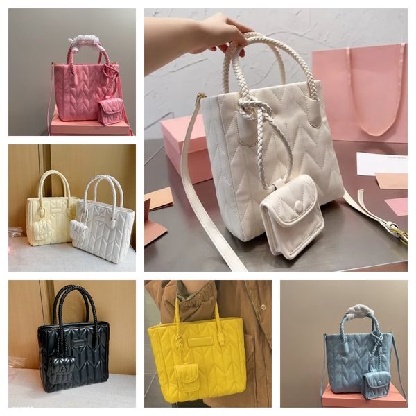 designer bag new fashion classic bag handbag women leather handbags womens crossbody vintage clutch tote shoulder embossing messenger bags
designer bag new fashion classic bag handbag women leather handbags womens crossbody vintage clutch tote shoulder embossing messenger bags