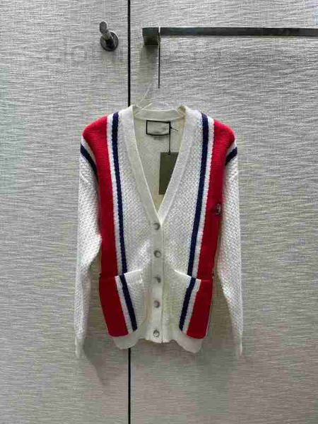 women's knits & tees designer pre autumn new g style sweet reduced age pocket wave pattern contrast v-neck knitted cardigan xhyn, White
women's knits & tees designer pre autumn new g style sweet reduced age pocket wave pattern contrast v-neck knitted cardigan xhyn, White