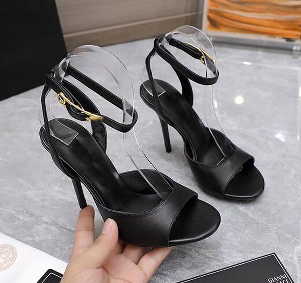 designer women's versatile sandals with genuine leather heels .5cm open toe fish mouth button comfortable fashion casual shoes eur35, Black
designer women's versatile sandals with genuine leather heels .5cm open toe fish mouth button comfortable fashion casual shoes eur35, Black