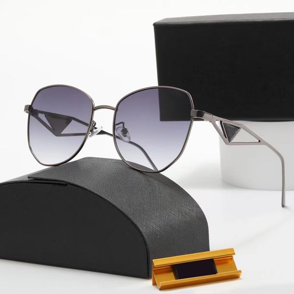 metal glasses women designer sunglasses metal frame skeletonised temples modern soft dainty regular version brand glasses matching box femal, White;black
metal glasses women designer sunglasses metal frame skeletonised temples modern soft dainty regular version brand glasses matching box femal, White;black