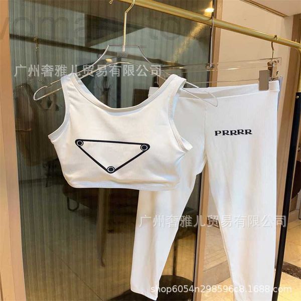 women's tracksuits designer p family's new plastic waist tank with chest pads, 0 yoga suit, sports package, slim fit, hip lift, an, Gray
women's tracksuits designer p family's new plastic waist tank with chest pads, 0 yoga suit, sports package, slim fit, hip lift, an, Gray