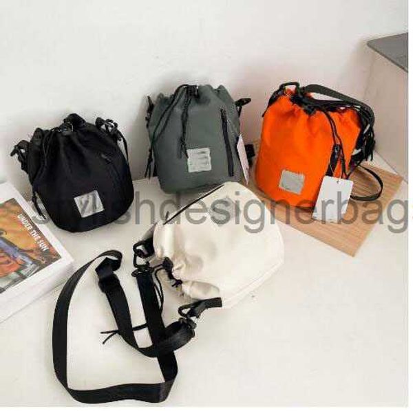 shoulder bags 2023 new leisure fashion bucket bag outdoor mountain shoulder bag crossbody bag men's and women's work fashion bagst
shoulder bags 2023 new leisure fashion bucket bag outdoor mountain shoulder bag crossbody bag men's and women's work fashion bagst
