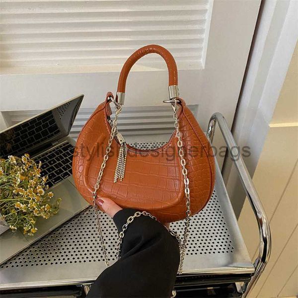 single bag version 2023 new trendy and fashionable crocodile pattern zipper crescent simple handbagstylishdesignerbags
single bag version 2023 new trendy and fashionable crocodile pattern zipper crescent simple handbagstylishdesignerbags